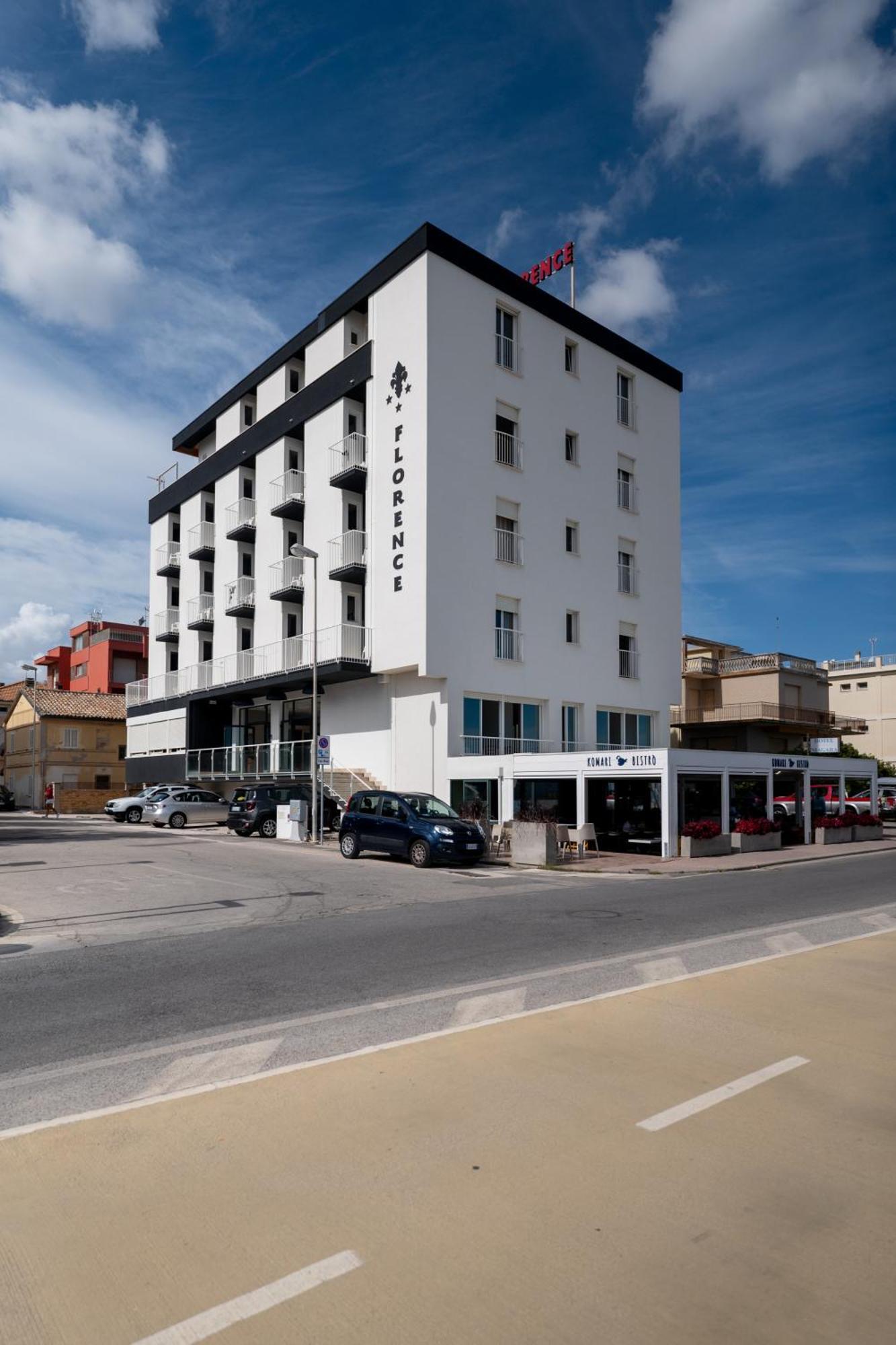 Hotel Florence Marotta Kültér fotó