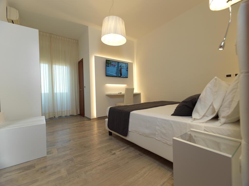 Hotel Florence Marotta Kültér fotó