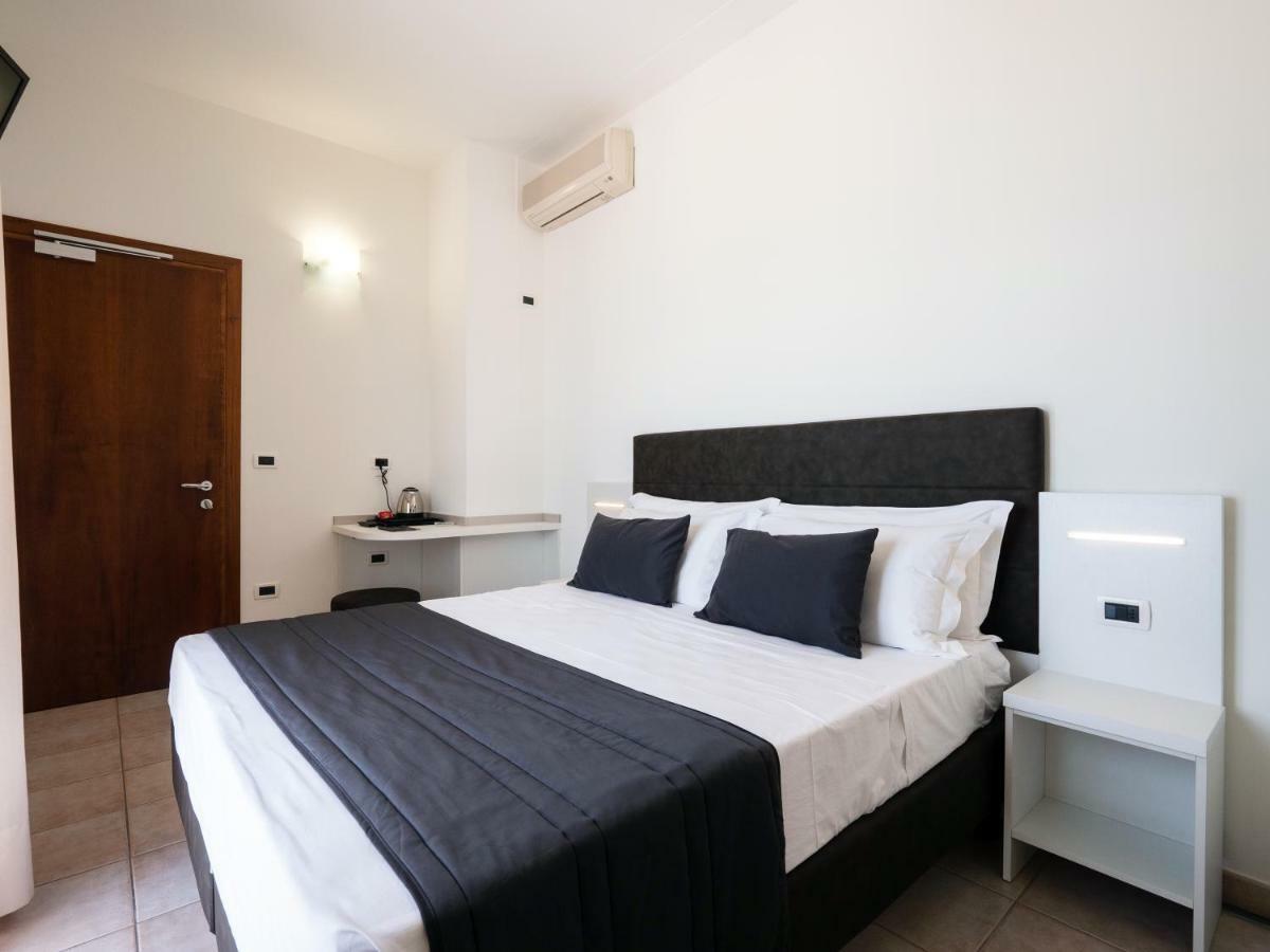 Hotel Florence Marotta Kültér fotó